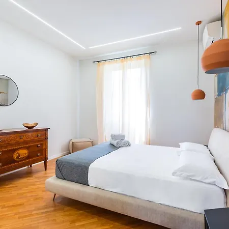 Stanzione Classy Flat At Vomero By Napoliapartments * Неаполь