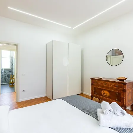 Апартаменты Stanzione Classy Flat At Vomero By Napoliapartments *