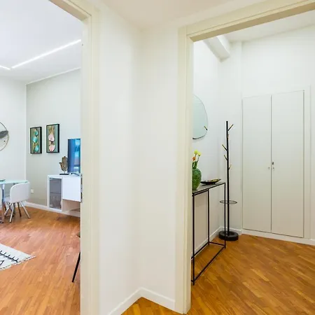 Stanzione Classy Flat At Vomero By Napoliapartments Апартаменты Неаполь