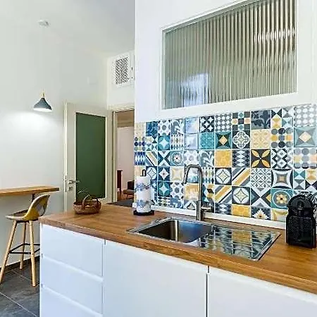 Апартаменты Stanzione Classy Flat At Vomero By Napoliapartments Неаполь