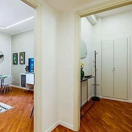 Stanzione Classy Flat At Vomero By Napoliapartments Апартаменты Неаполь