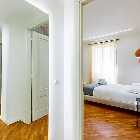 Апартаменты Stanzione Classy Flat At Vomero By Napoliapartments Неаполь