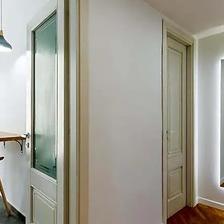 Stanzione Classy Flat At Vomero By Napoliapartments Апартаменты Неаполь